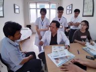 Khám và điều trị cơ xương khớp với đoàn chuyên gia BS. Phan Vương Huy Đổng – TP.HCM